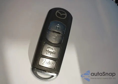 2018 Mazda Mazda3 Touring z USA, uszkodzony, nr VIN 3MZBN1V32JM179740